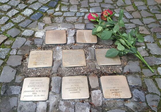 Stolpersteine in der Augsburger Straße, Photo: privat